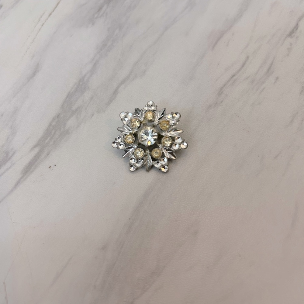 Vintage Silver and Gold Floral Brooch